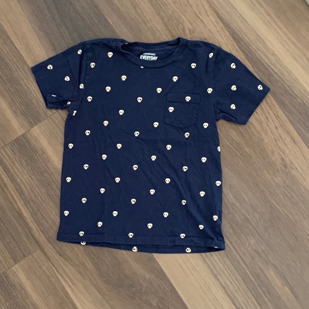 Crew cuts J Crew Kids skull tee size 10
